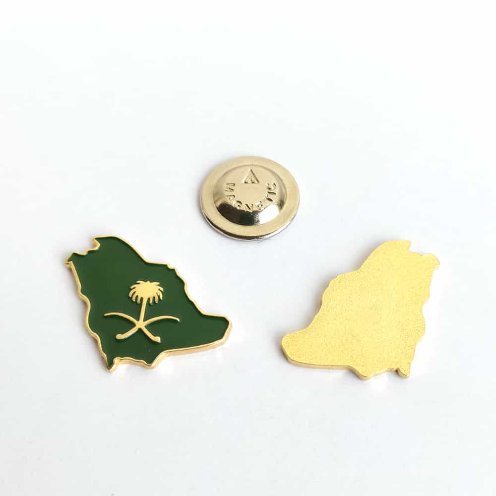 Saudi Arabia KSA Map Shape with Palm Tree Emblem Brooch Magnetic Metal Badge National Day Pin