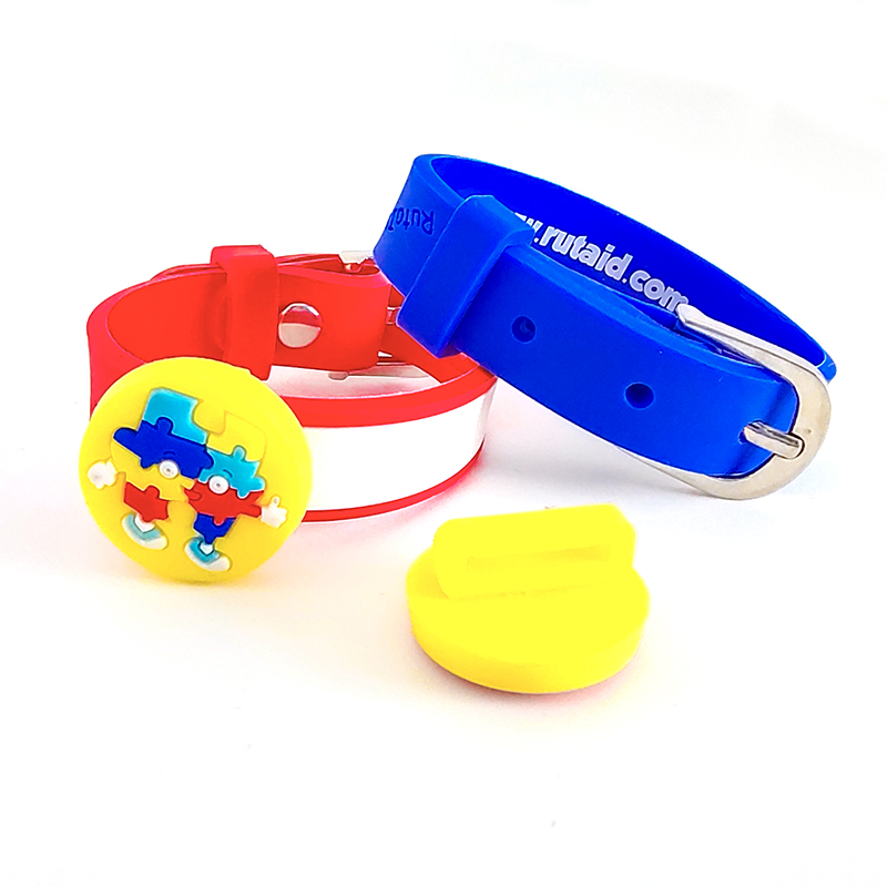 Embossed Cute Logo Children Silicone Detachable Bracelets for Making Allergy 