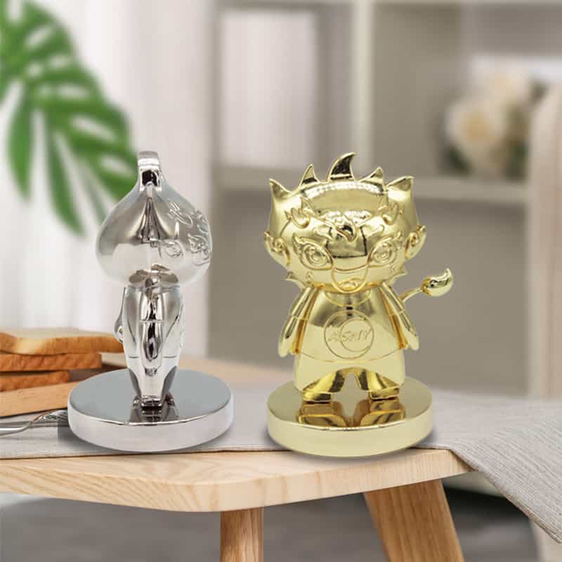 Metal Solid 3D Cartoon Figure Custom Ornament Table Décor