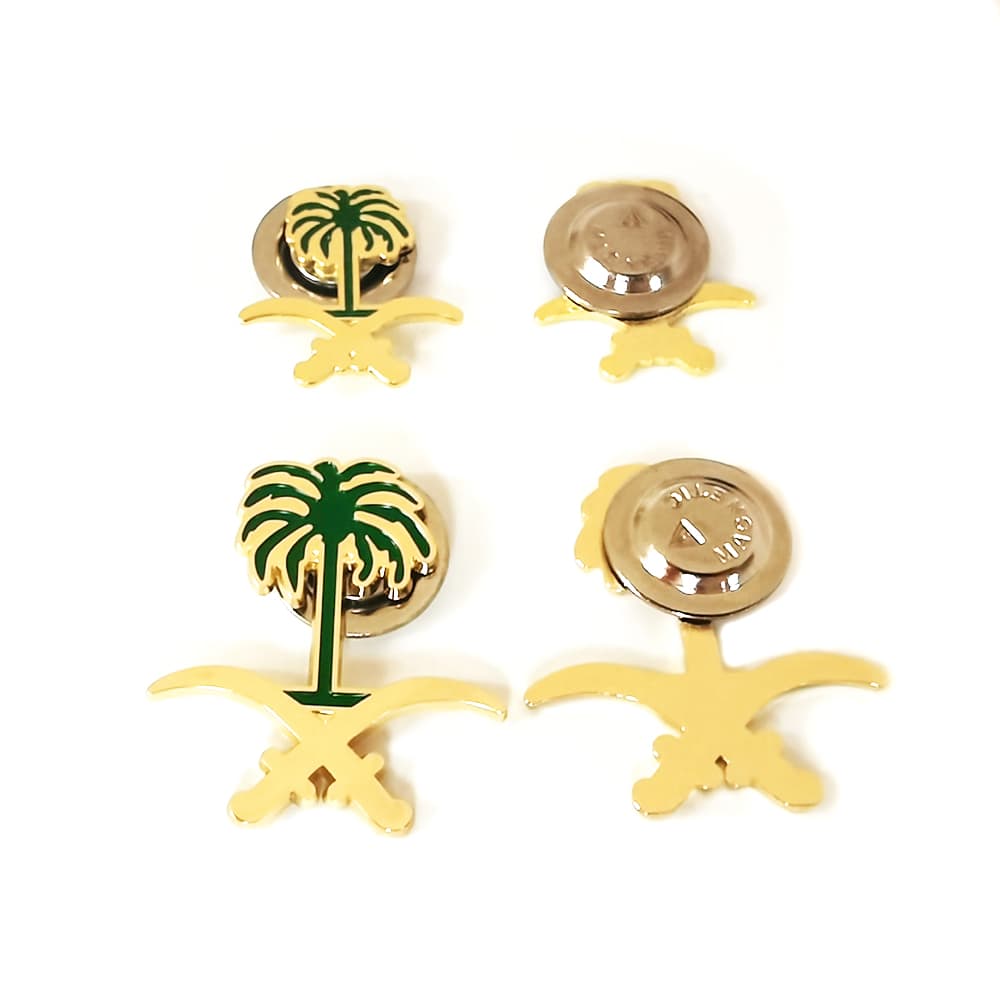 Custom Saudi National Emblem Palm Tree and Crossed Swords National Day Metal Lapel Pin Badge